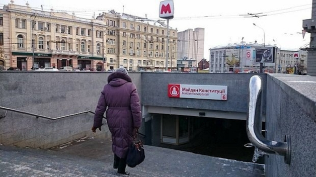 В сети появилось видео самоубийства в харьковском метро