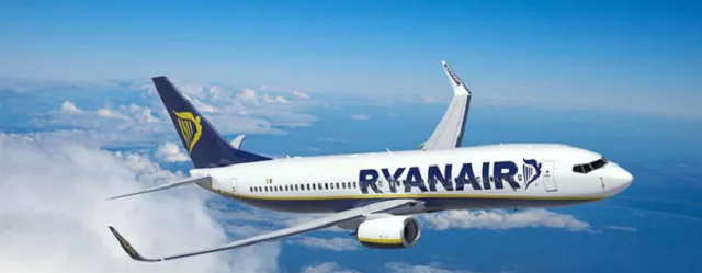 В сети опубликовали переговоры диспетчера с экипажем Ryanair о бомбе на борту