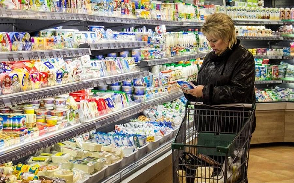 Что нельзя покупать в супермаркетах: самые опасные продукты