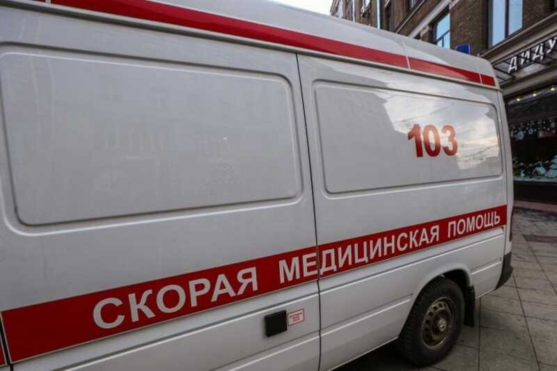 В супермаркете в Санкт-Петербурге обрушился потолок: имеются пострадавшие