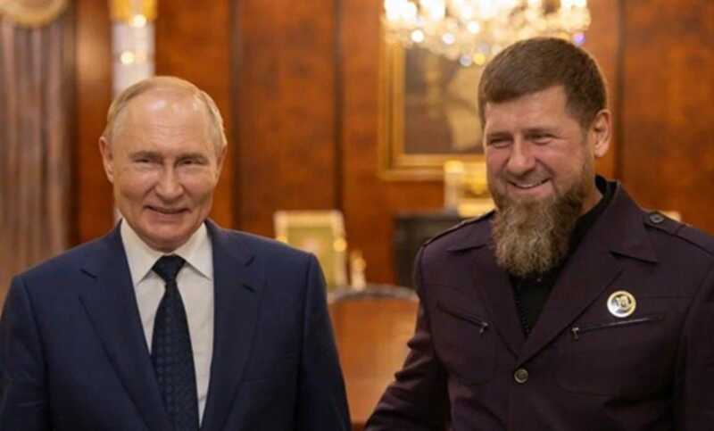 Кадыров встретился с Путиным и снова упомянул о потенциальной отставке
