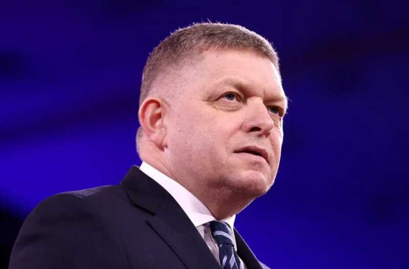 Фицо заявил, что Эстония пыталась воспрепятствовать визиту в Россию