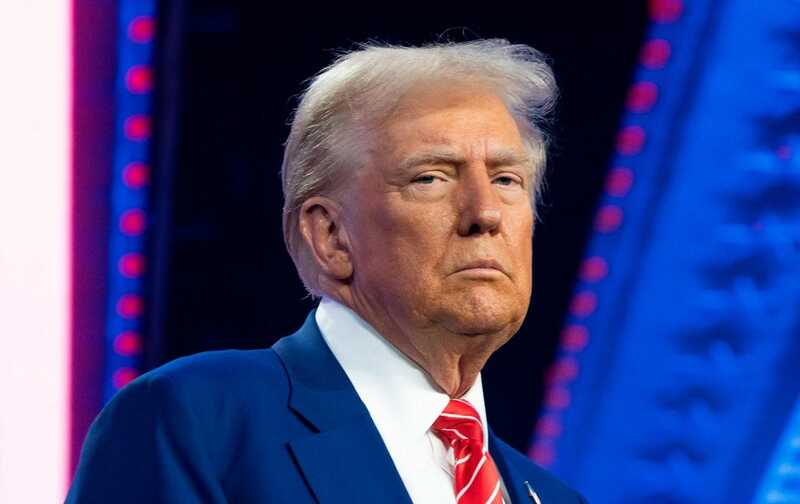 Трамп сообщил о достижениях в мирных переговорах по Украине