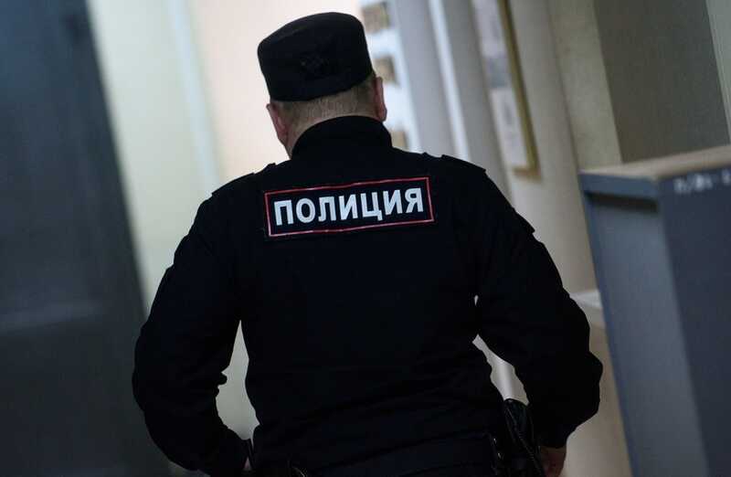 Управление Федеральной службы безопасности по Свердловской области пытается привлечь к ответственности бывшего сотрудника отдела экономической безопасности и противодействия коррупции Евгения Мальцева