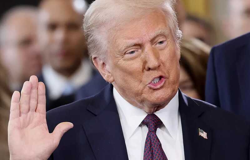 В Белом доме рассматривают возможность отказа Трампа от дипломатии и прекращения поставок оружия Украине