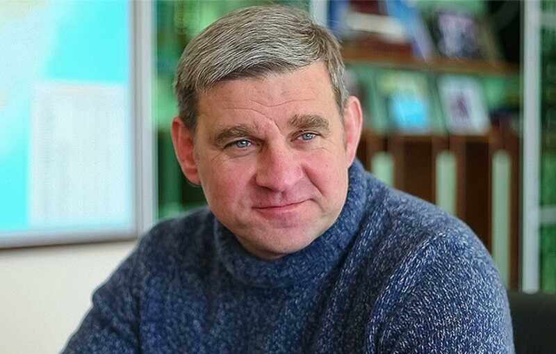 После отставки с поста губернатора Сергей Дарькин продолжает переводить деньги через офшоры