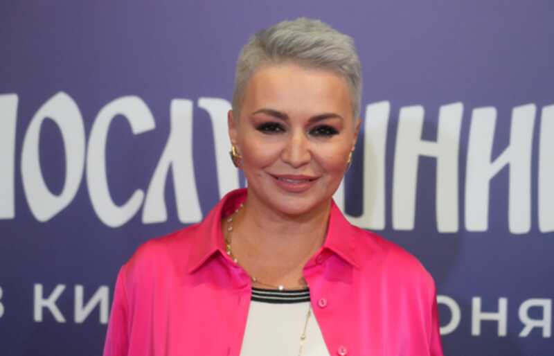 После встречи с внеземными существами Катя Лель рассказала о проявившемся у неё даре