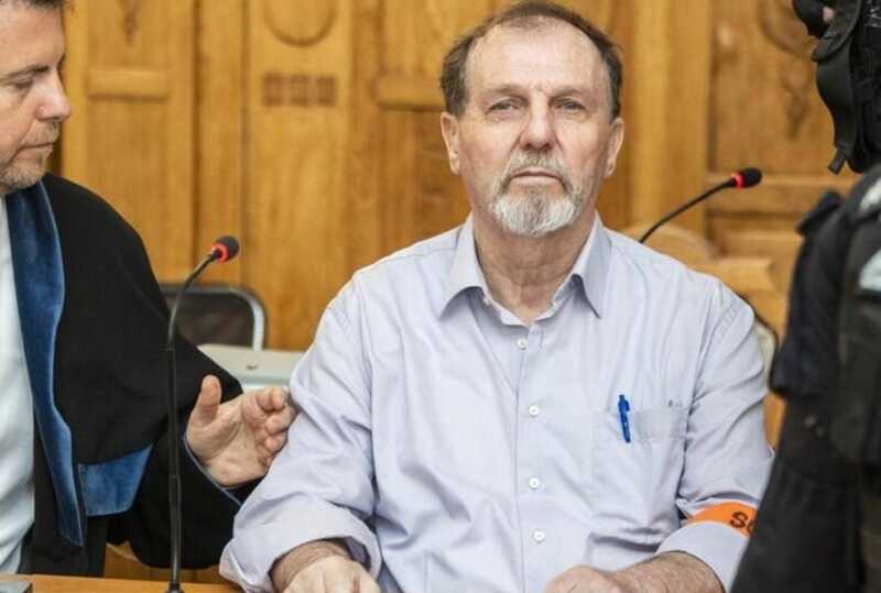 «Да здравствует демократия!»: писатель, пытавшийся убить Роберта Фицо, начал суд с манифестом