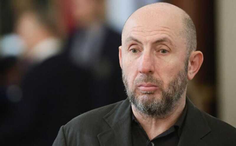 У Владимира Кехмана, который является директором МХАТ и Михайловского театра, состоялись обыски