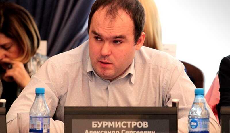 Коммунист Бурмистров с позором уходит из политической арены Новосибирска
