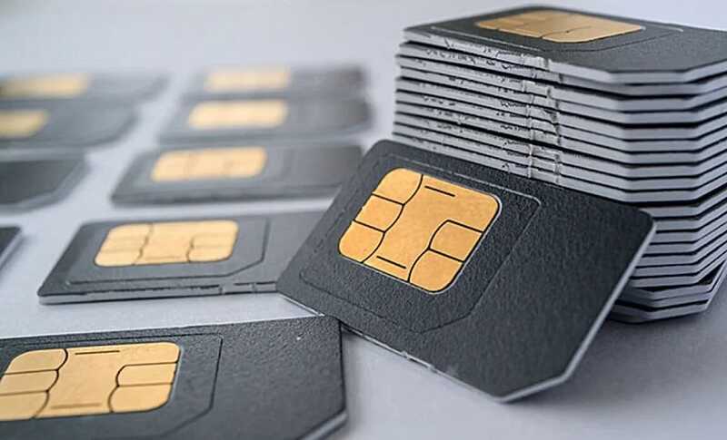 После введения новых законов россиянам запрещено передавать SIM-карты своим родственникам