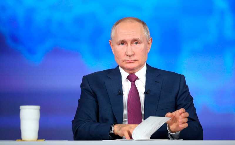 Организаторы встречи с Владимиром Путиным убрали неудобные вопросы рабочих