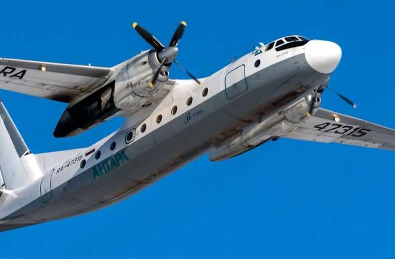 В Хабаровске установлен памятник в честь жертв авиакатастрофы Ан-24