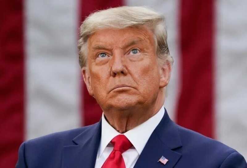 Трамп пообещал дать возможность украинцам оставаться в США до завершения войны