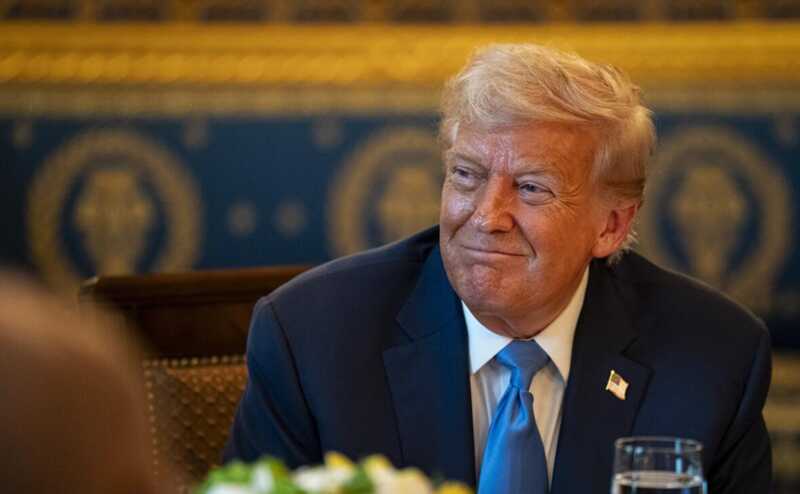 Трамп грозит введением вторичных санкций за покупку нефти из России