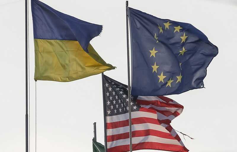 Руководители Британии и Украины готовятся к саммиту по вопросам безопасности с участием Соединенных Штатов
