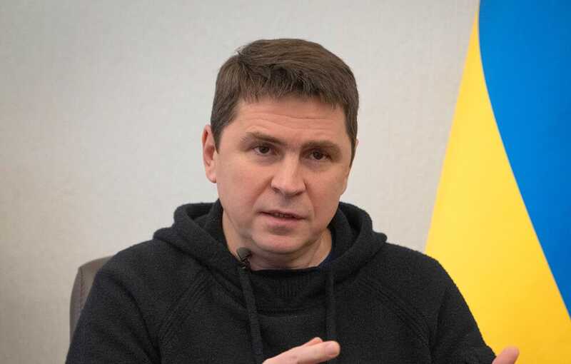 Михаил Подоляк заявил о готовности Киева к воздушному прекращению огня