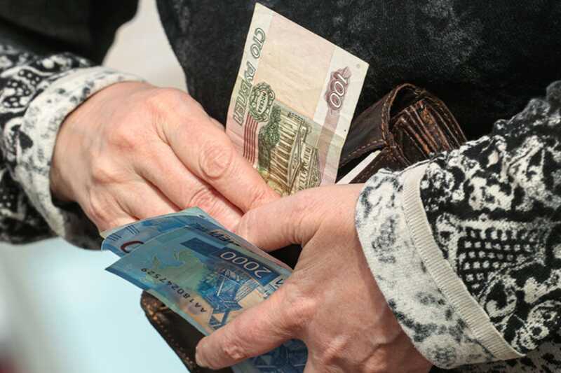 В Белгородской области женщина, попавшись под влияние мошенников, передала им около 9 миллионов рублей