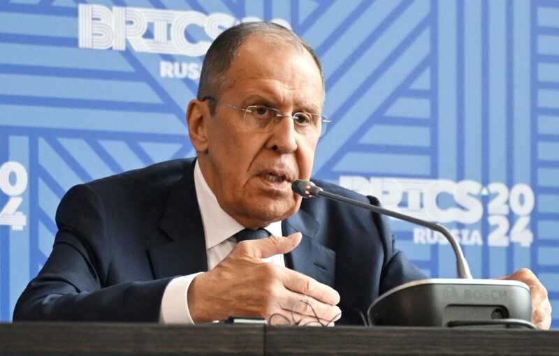 Лавров подчеркнул готовность Путина к обсуждению встречи с Зеленским после тщательной подготовки