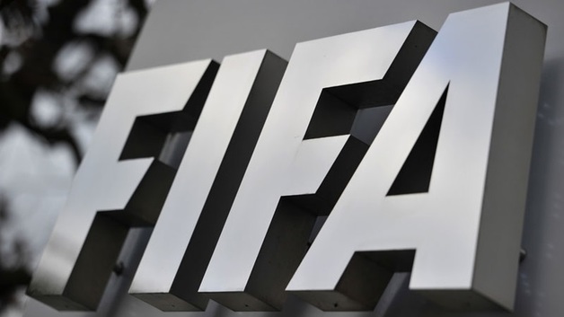 Из-за атак украинцев FIFA закрыла "Отзывы" в фейсбуке