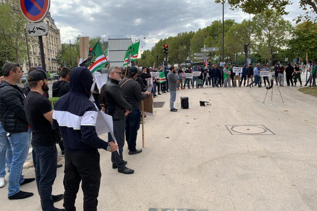 Чеченцы в Париже вышли на митинг с требование ускорить расследование убийства Хангошвили