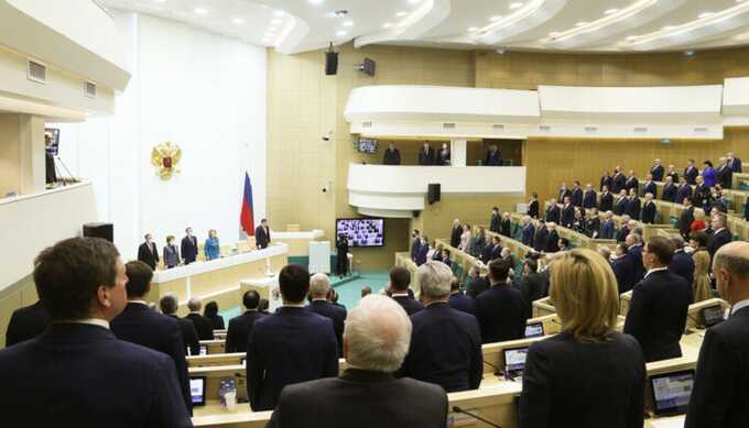 Две трети российских сенаторов являются лоббистами интересов бизнеса, госкорпораций и силовиков