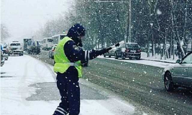 Пенсионер проехал полстраны с полной машиной взрывчатки